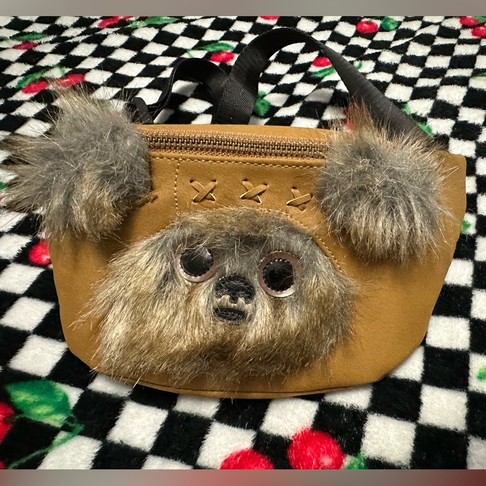 Loungefly Star Wars Fanny pack